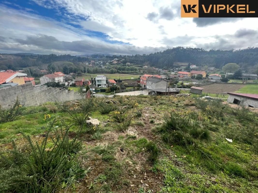 Terreno en venta en Culleredo, A Coruña photo 4