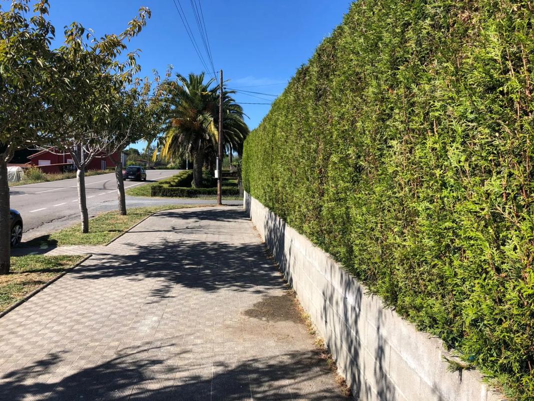 Terreno en venta en Oleiros, A Coruña photo 2