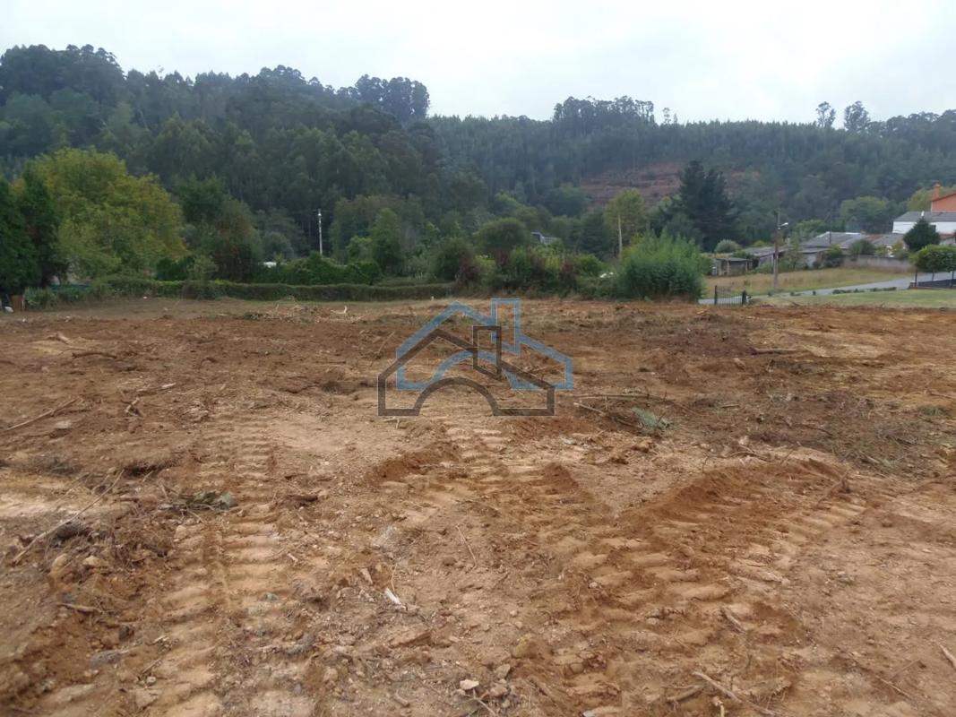 Terreno en venta en Oleiros, A Coruña photo 1