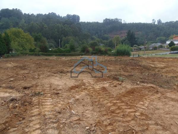 Terreno en Nós photo 1