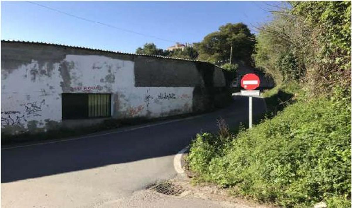 Terreno en venta en Culleredo, A Coruña photo 2