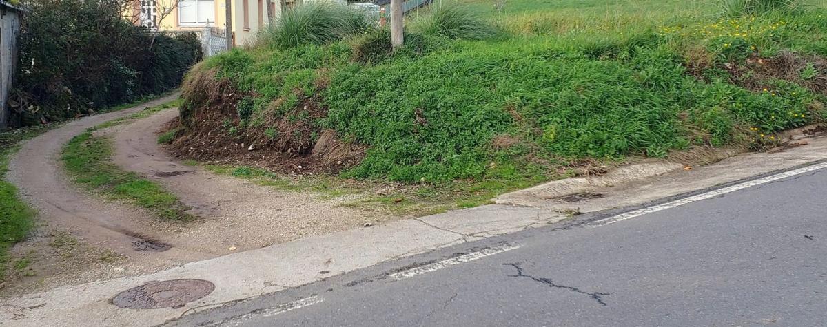 Land for sale in Cambre, A Coruña photo 4