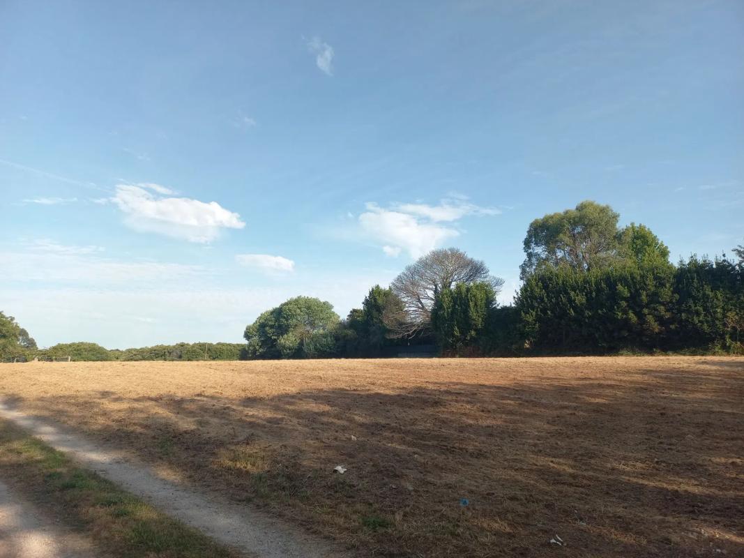 Land for sale in Oleiros, A Coruña photo 1
