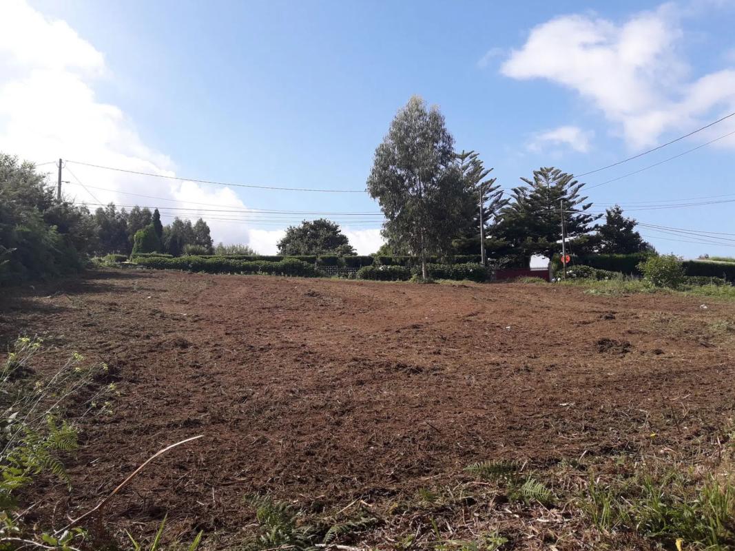 Terreno en venta en Cambre, A Coruña photo 2