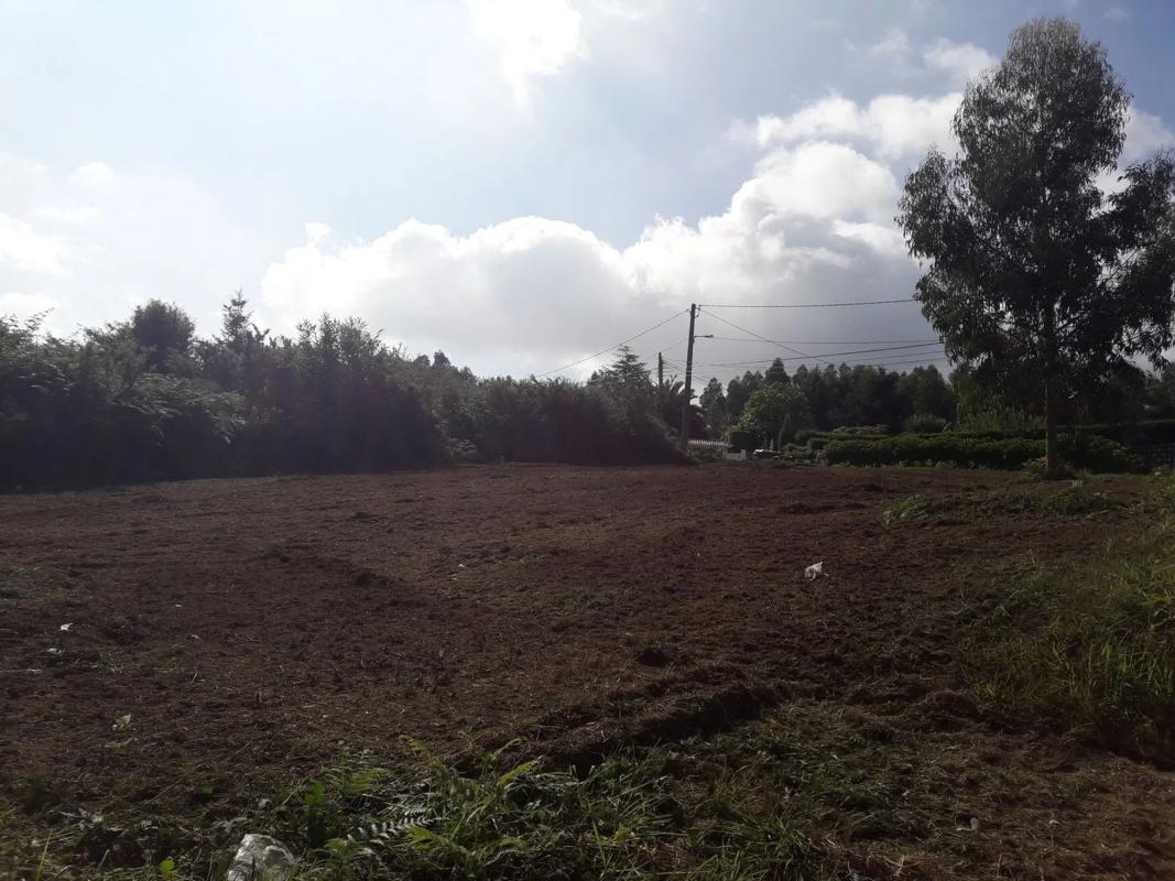 Terreno en venta en Cambre, A Coruña photo 3