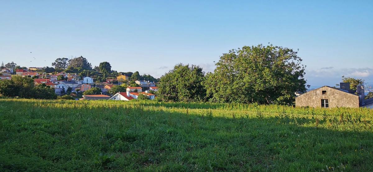 Terreno en venta en Oleiros, A Coruña photo 4