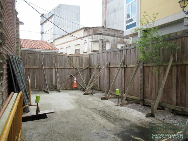 Terreno en calle Linares Rivas photo 2