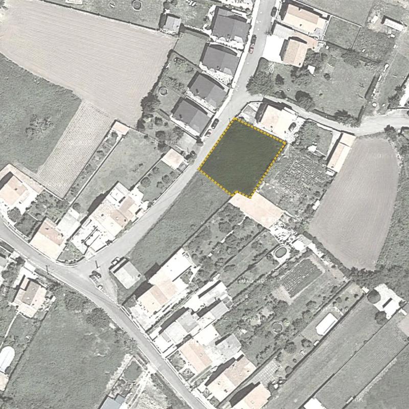 Terreno en venta en Oleiros, A Coruña photo 2
