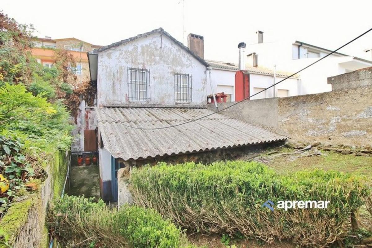 Terreno en venta en Carral, A Coruña photo 2