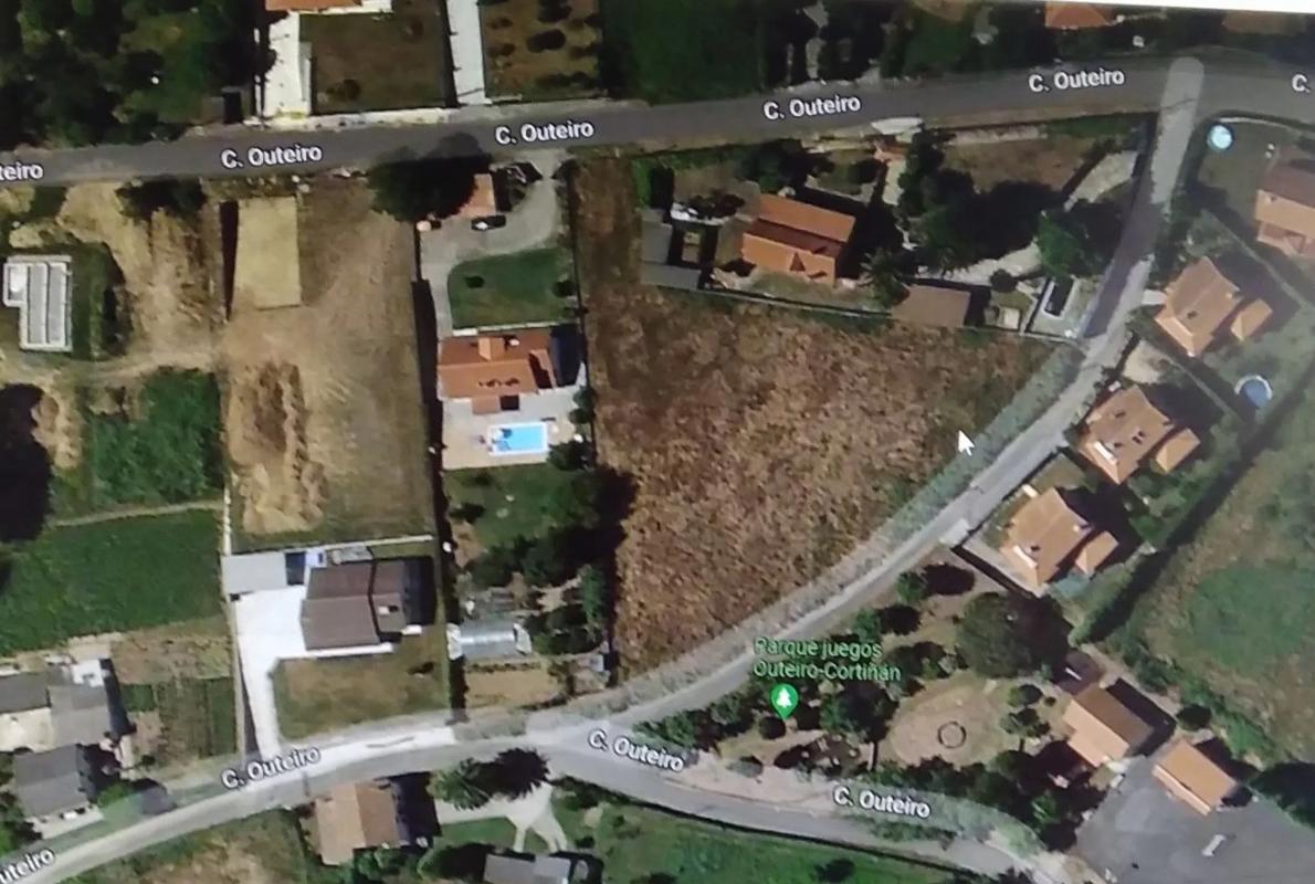 Terreno en venta en Bergondo, A Coruña photo 5