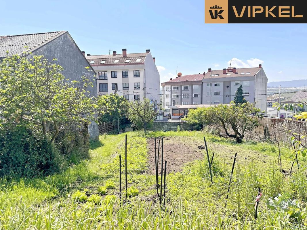 Terreno en venta en Arteixo, A Coruña photo 2