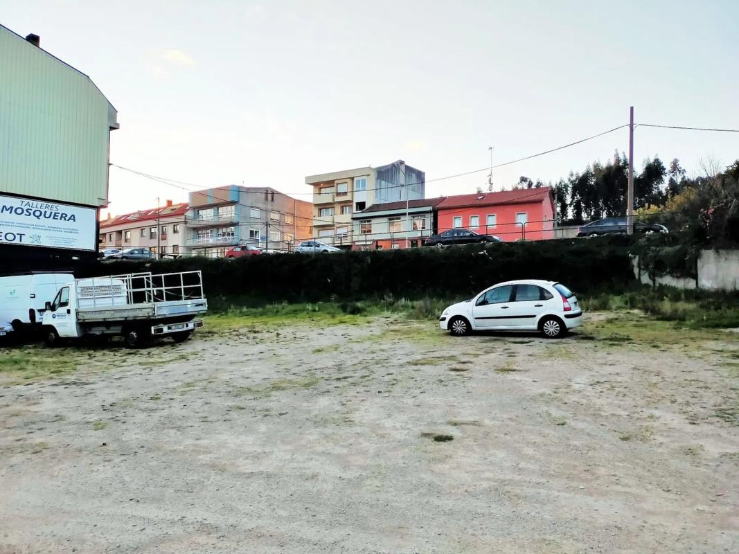 Działka na sprzedaż w Arteixo, A Coruña photo 2