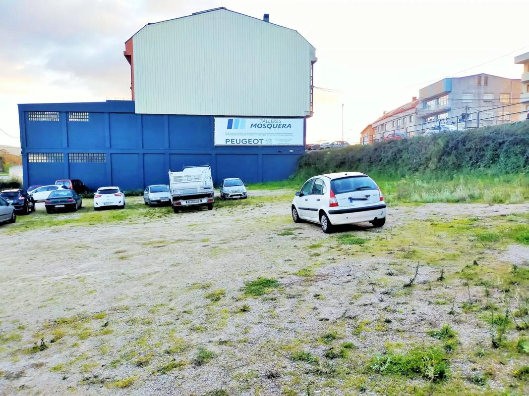 Działka na sprzedaż w Arteixo, A Coruña photo 3