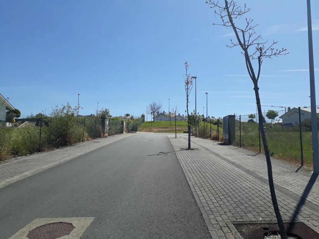 Terreno en venta en Oleiros, A Coruña photo 4