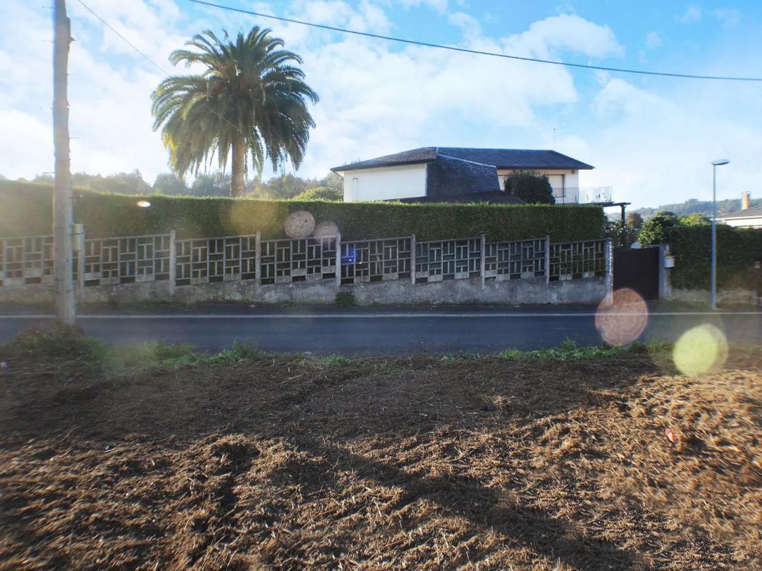 Terreno en venta en Oleiros, A Coruña photo 3