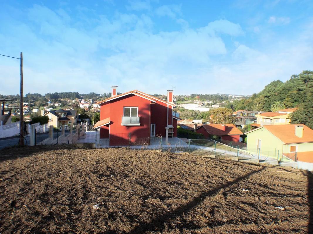Terreno en venta en Oleiros, A Coruña photo 5