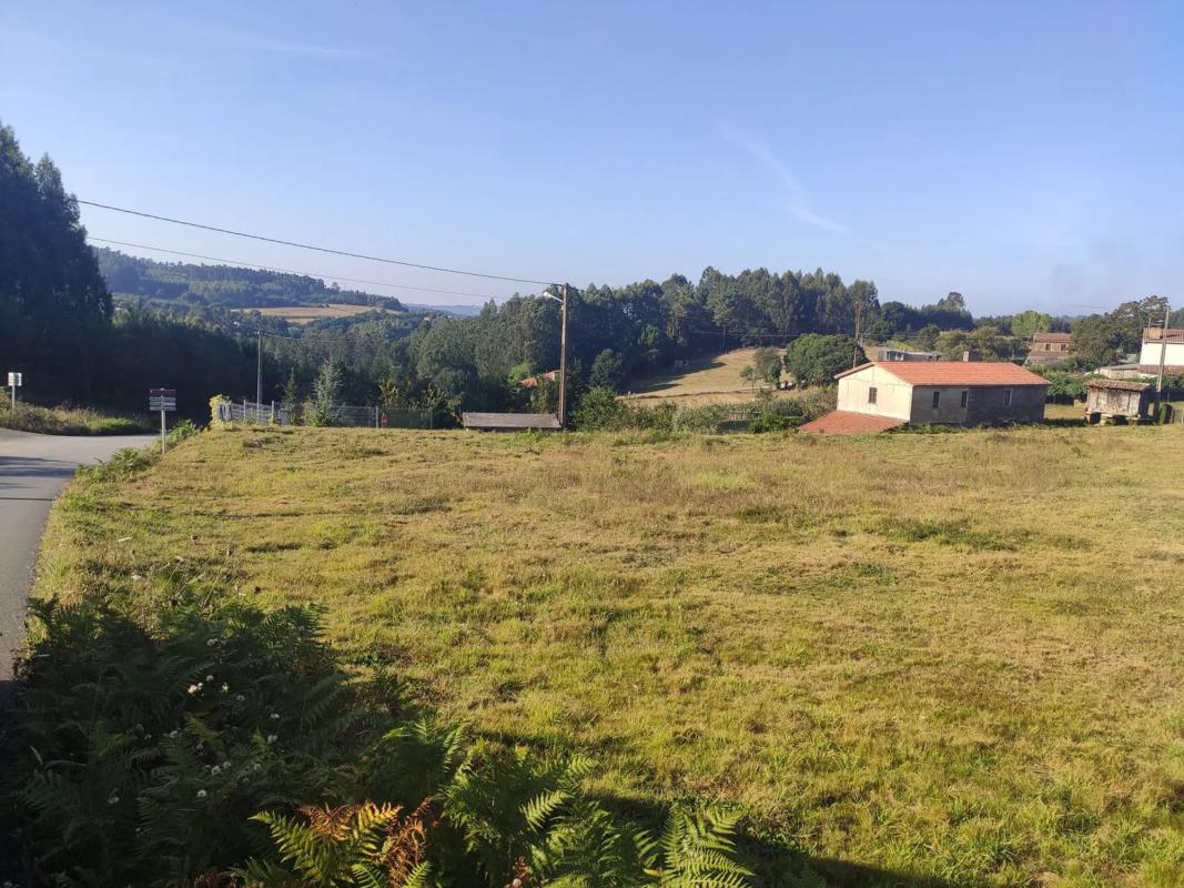Działka na sprzedaż w Abegondo, A Coruña photo 1