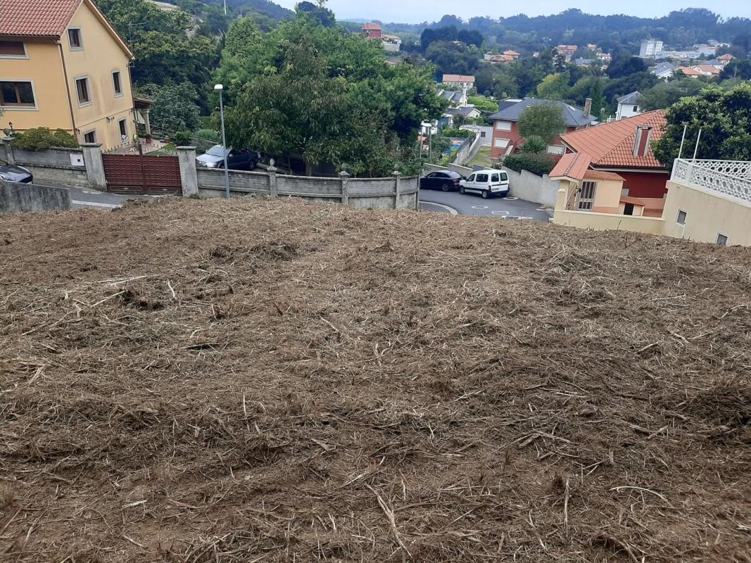 Terreno en venta en Oleiros, A Coruña photo 3