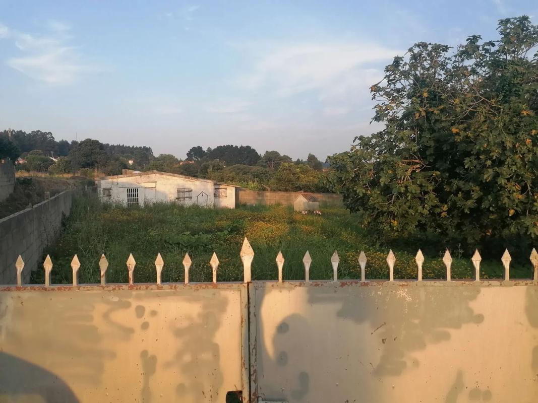 Terreno en venta en Oleiros, A Coruña photo 3