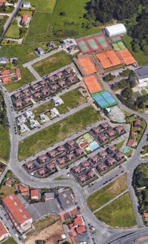 Terreno en venta en Oleiros, A Coruña photo 1