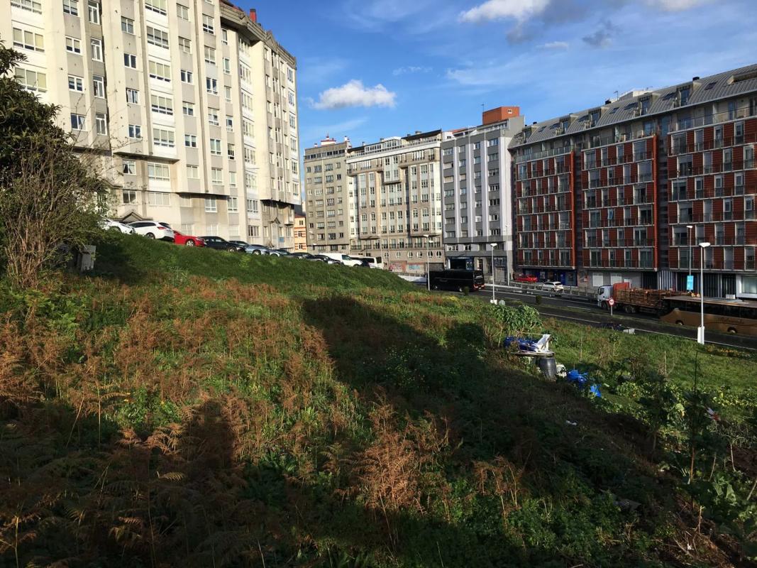 Działka na sprzedaż w A Coruña, A Coruña photo 1