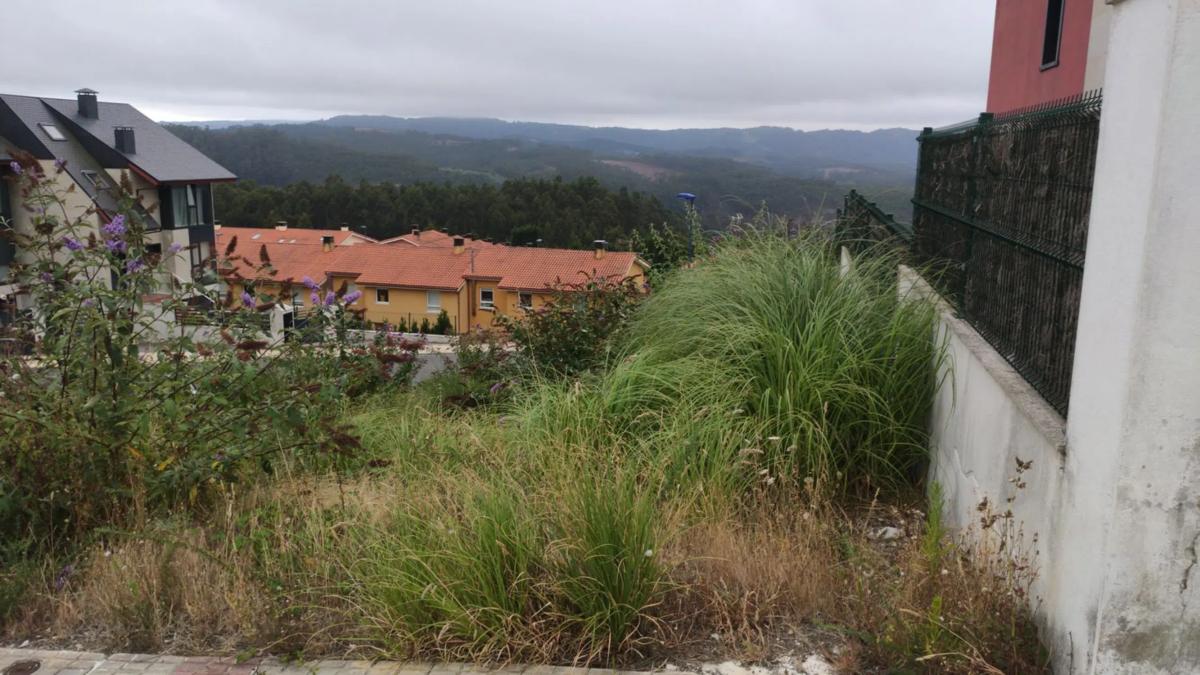 Terreno en venta en Culleredo, A Coruña photo 5