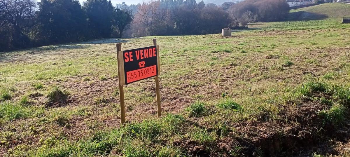 Terreno en venta en Culleredo, A Coruña photo 4