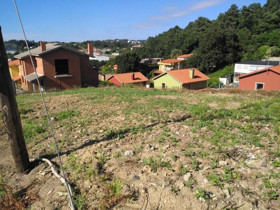 Terreno en venta en Oleiros, A Coruña photo 2