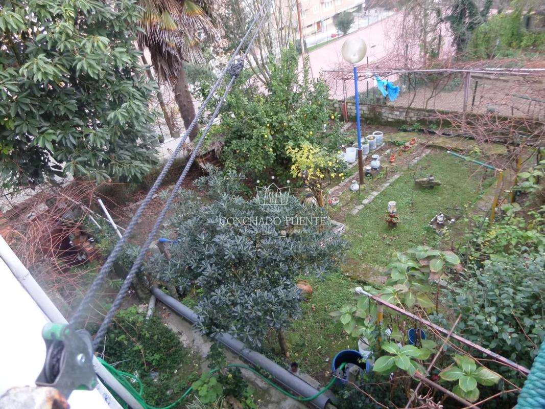 Terreno en venta en Culleredo, A Coruña photo 2
