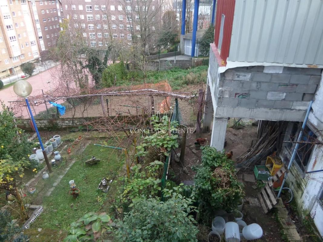 Terreno en venta en Culleredo, A Coruña photo 3