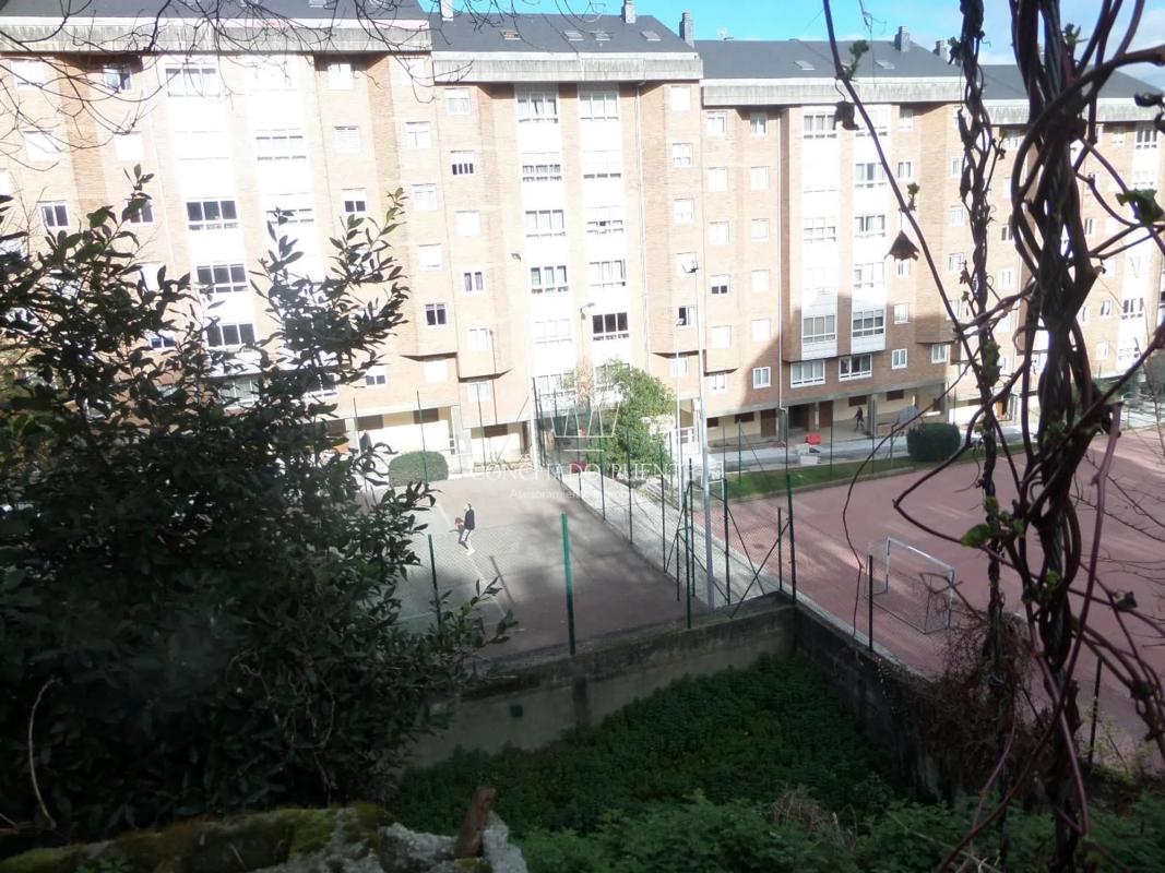 Terreno en venta en Culleredo, A Coruña photo 4