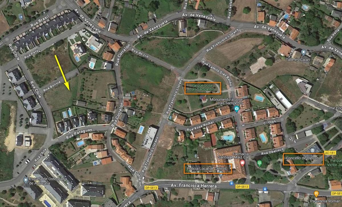 Terreno en venta en Oleiros, A Coruña photo 1