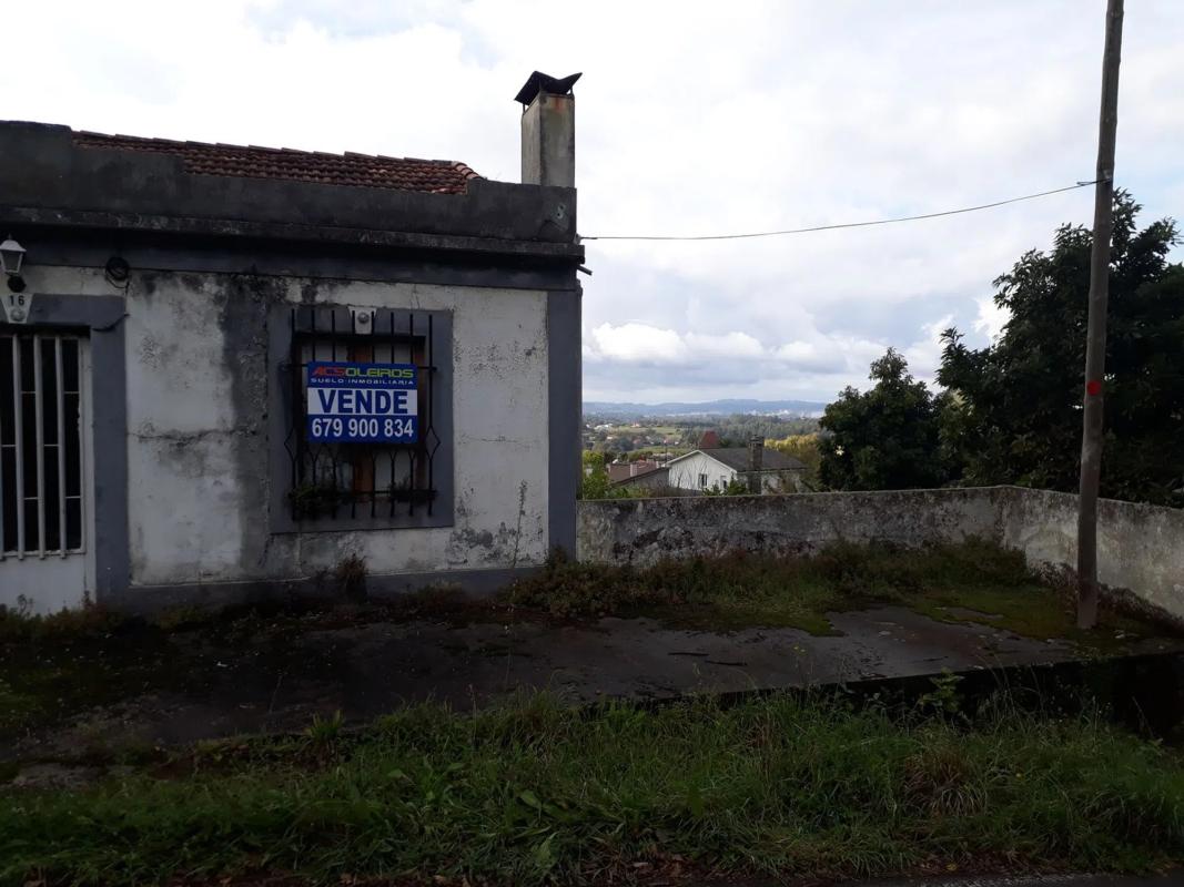 Land for sale in Oleiros, A Coruña photo 1