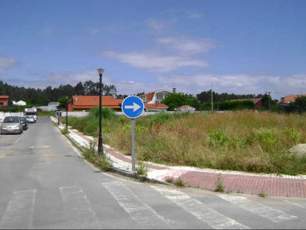 Участок земли на продажу в Сада, Ла-Коруня photo 1