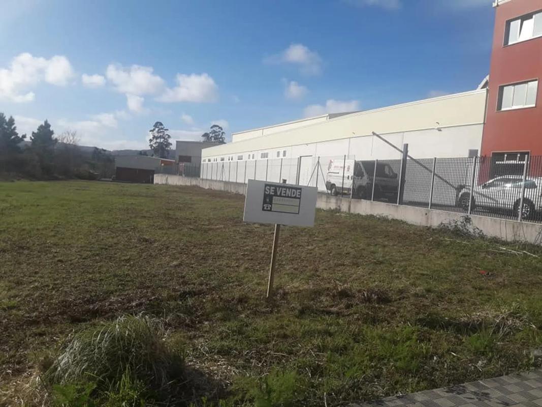 Terreno en venta en Narón, A Coruña photo 5