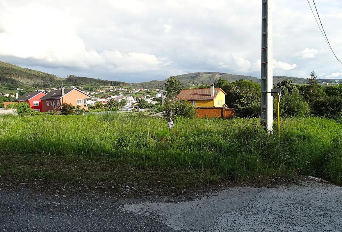 Terreno en venta en Narón, A Coruña photo 3