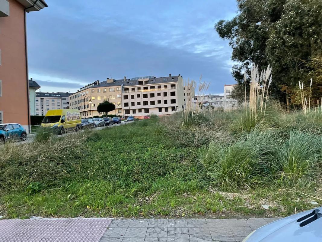 Terreno en venta en Narón, A Coruña photo 5