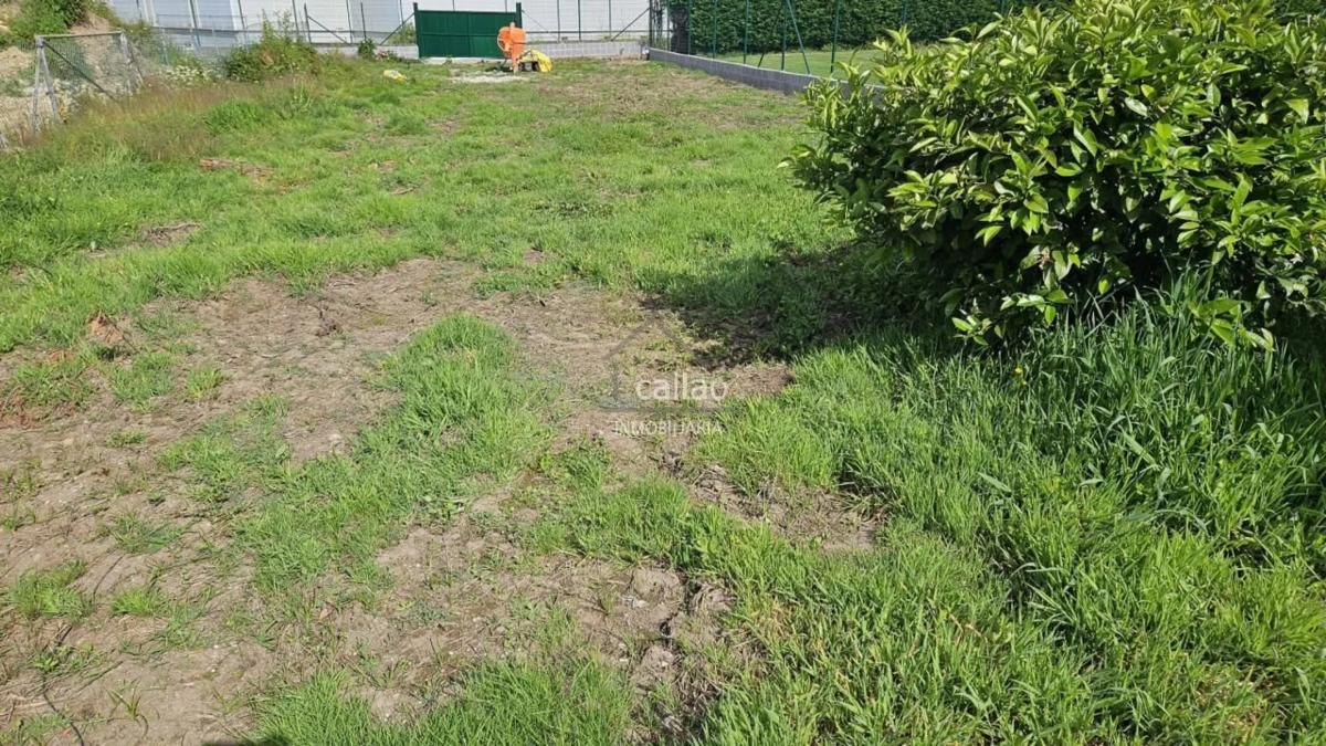 Terreno en venta en Mugardos, A Coruña photo 3