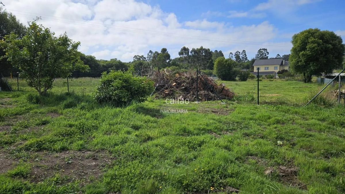 Terreno en venta en Mugardos, A Coruña photo 4