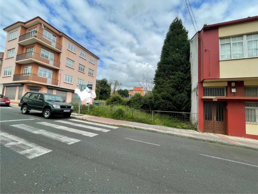 Terreno en venta en Narón, A Coruña photo 4