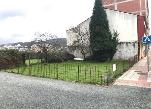 Terreno en calle Irmandade photo 1