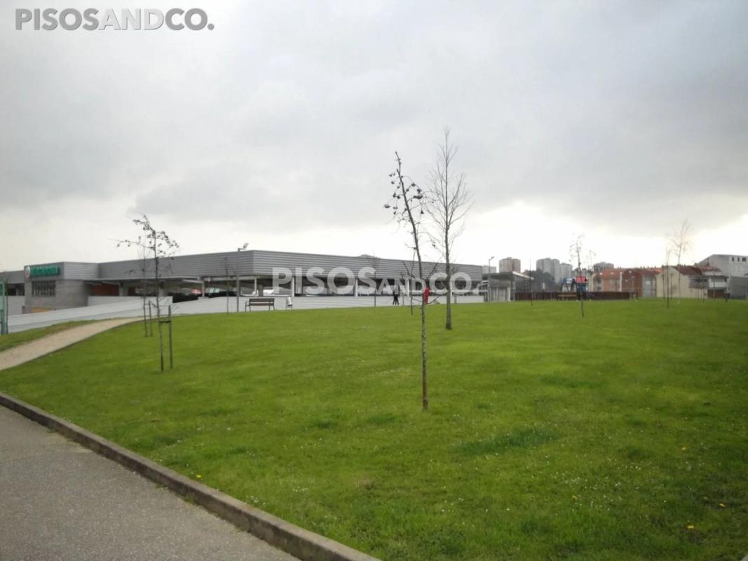 Terreno en venta en Narón, A Coruña photo 3