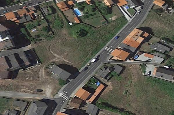 Terreno en calle Granxa photo 3