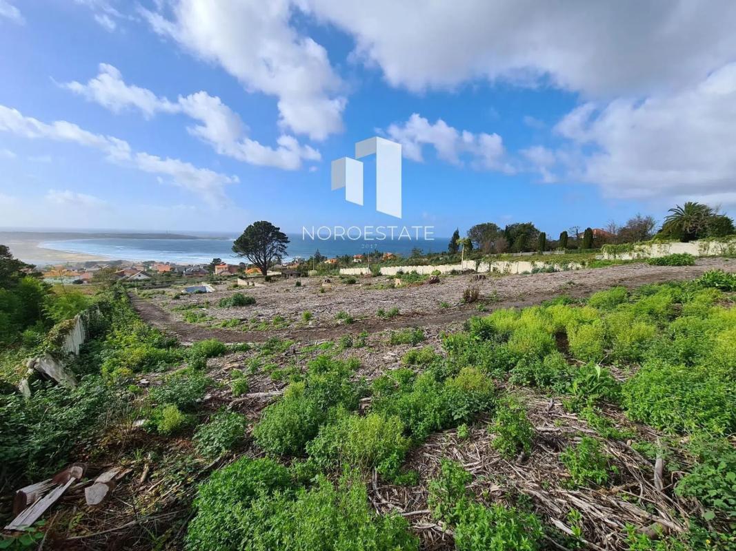 Terreno en venta en Valdoviño, A Coruña photo 1