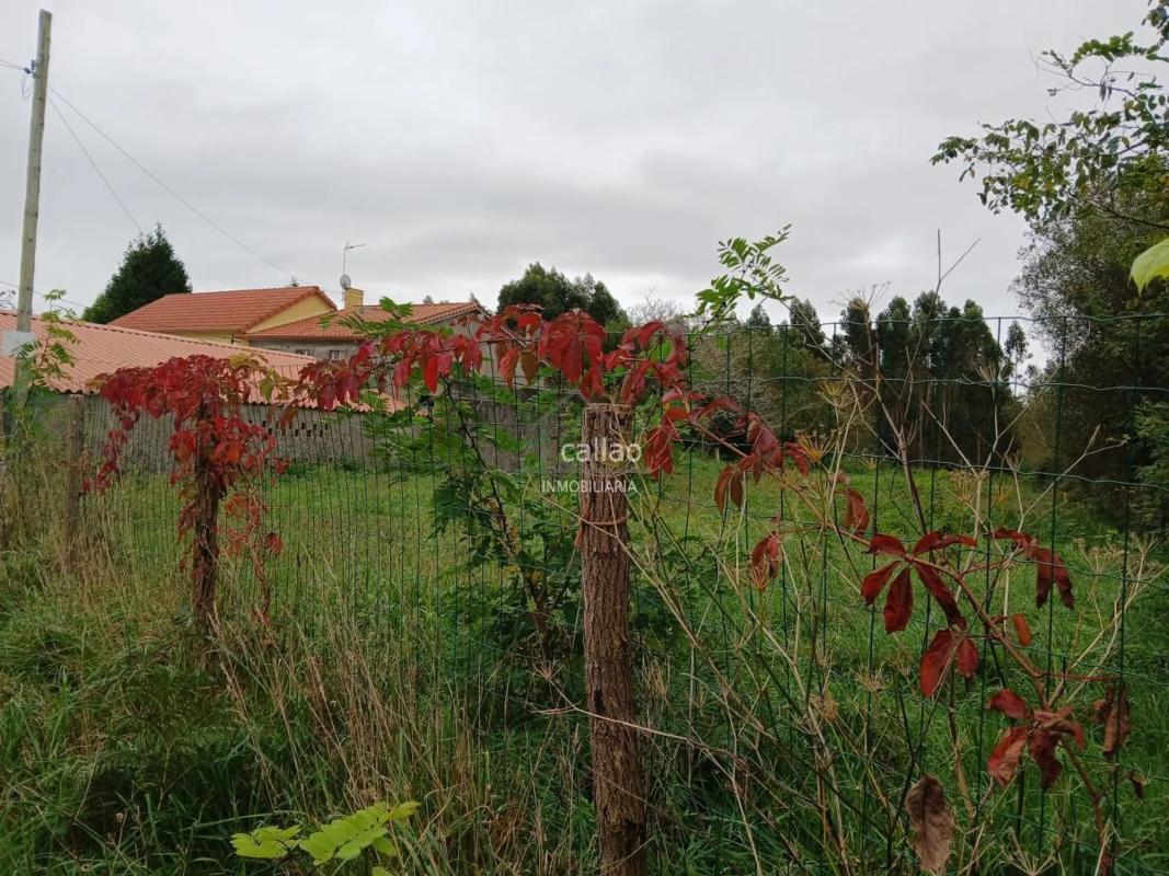 Terreno en venta en Narón, A Coruña photo 2