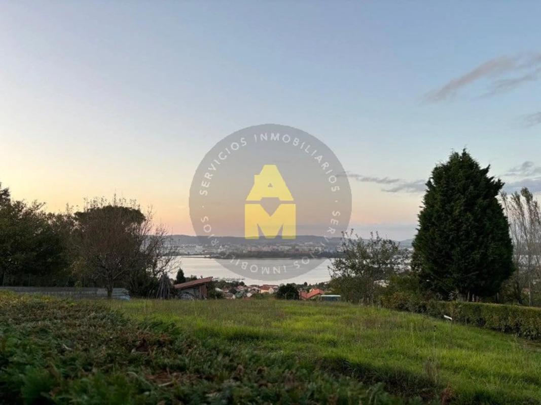 Terreno en venta en Fene, A Coruña photo 4