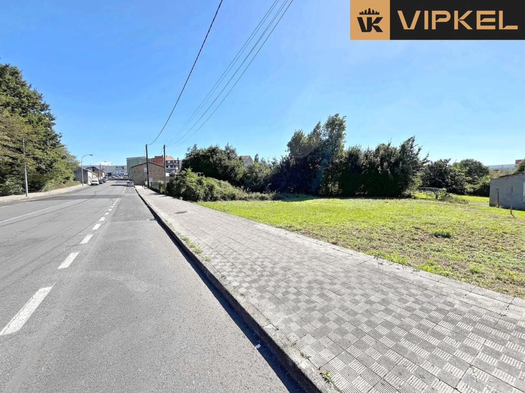Terreno en venta en Narón, A Coruña photo 5