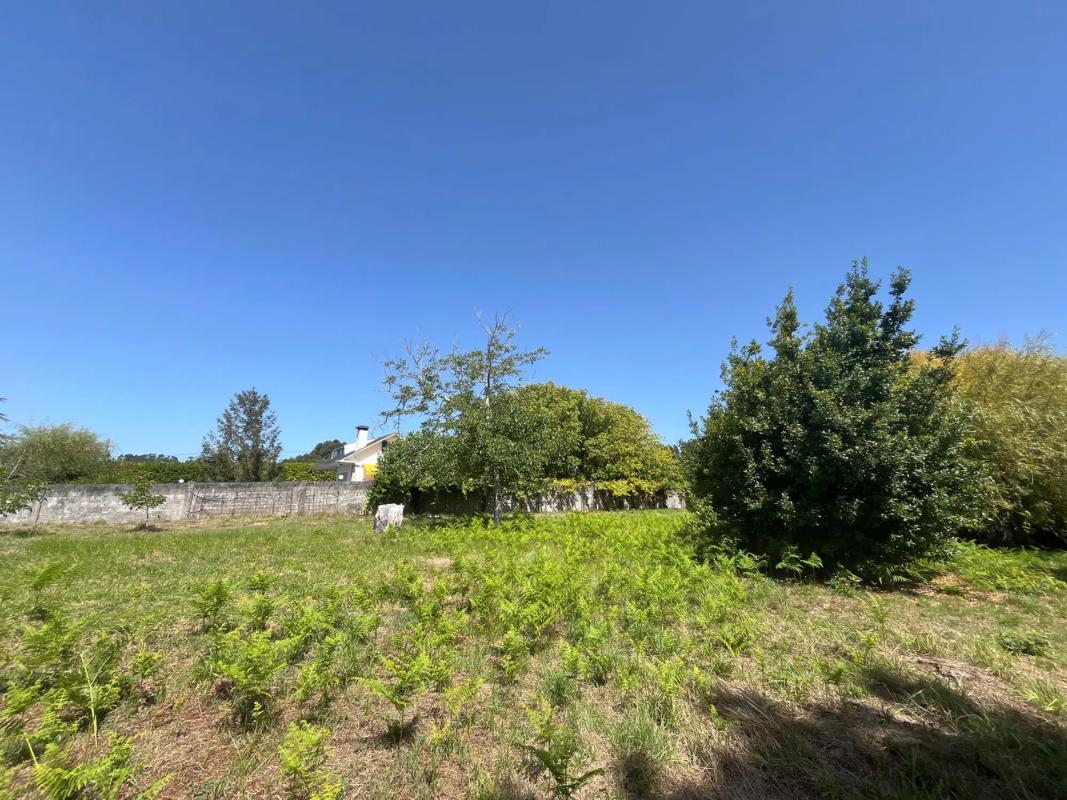 Terreno en venta en Ares, A Coruña photo 3
