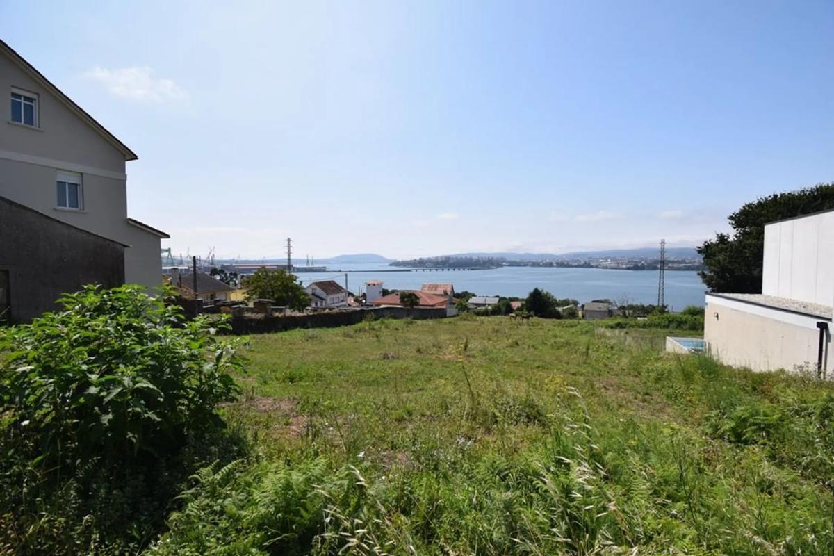 Terreno en venta en Neda, A Coruña photo 3