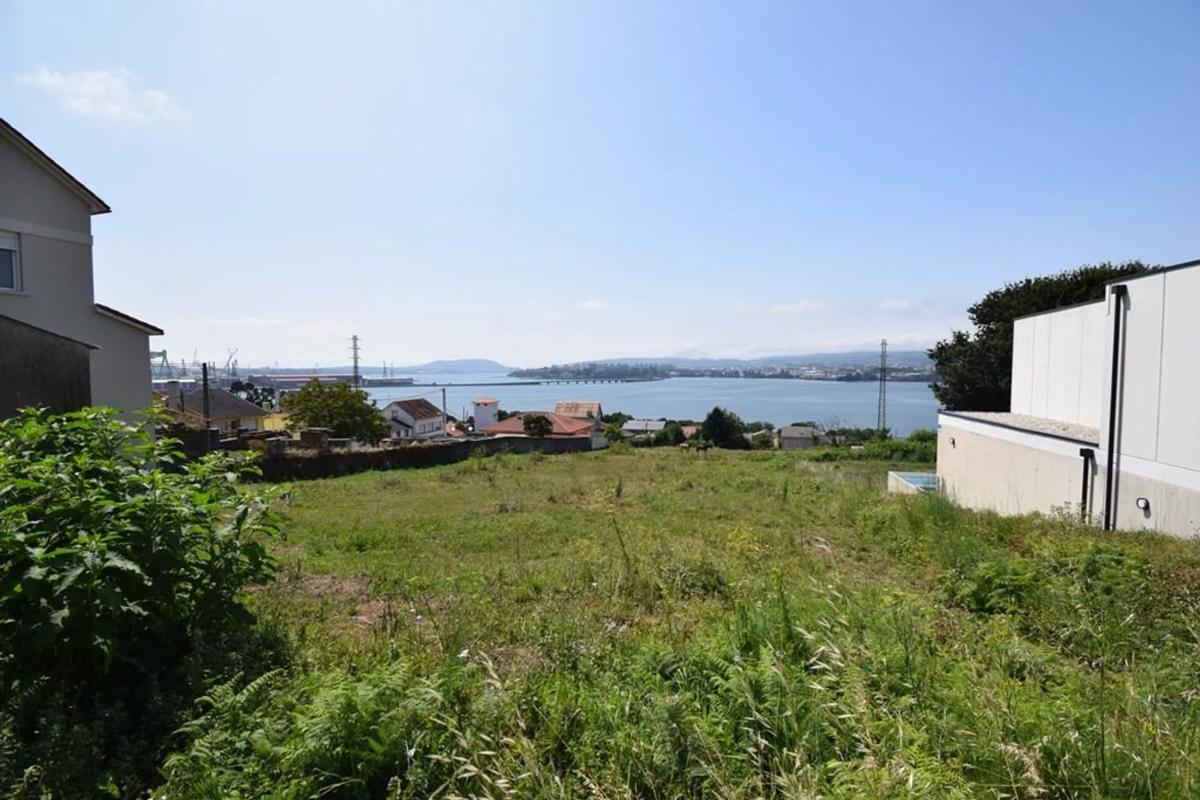 Terreno en venta en Neda, A Coruña photo 4